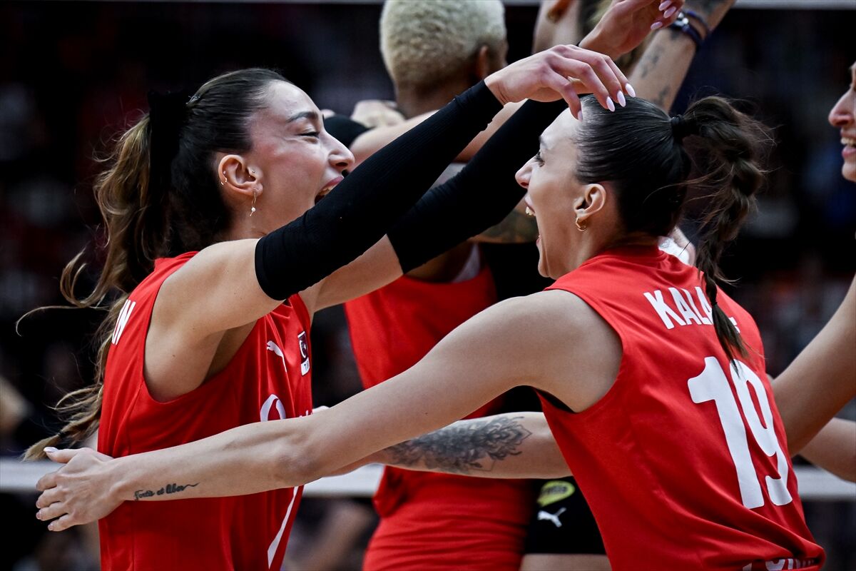 Amilli Voleybol Filenin Sultanları A A 20250906 39036314 39036309 T U R K I Y E J A P O N Y A