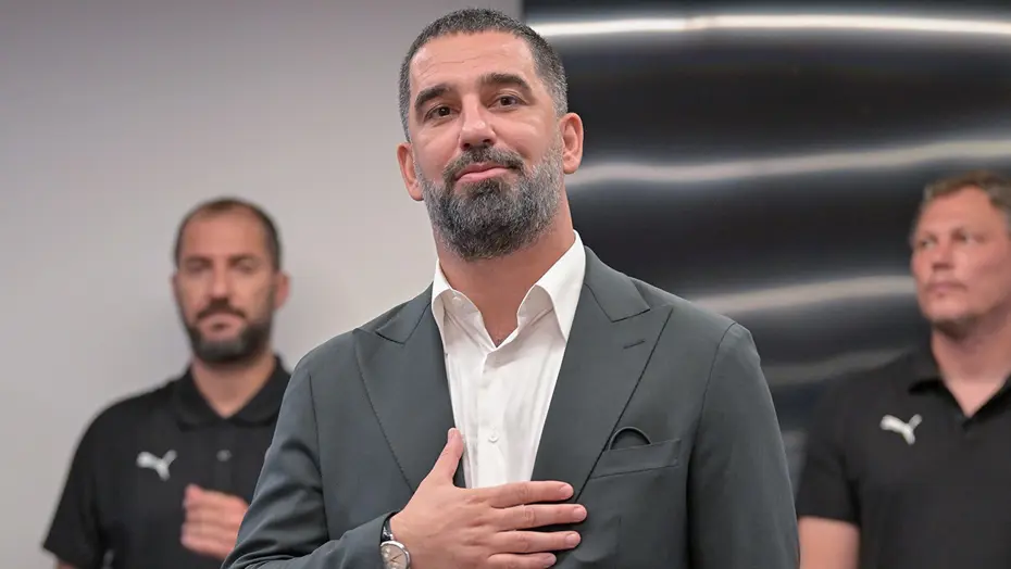 Arda Turan iki ismin üzerini çizdi-3