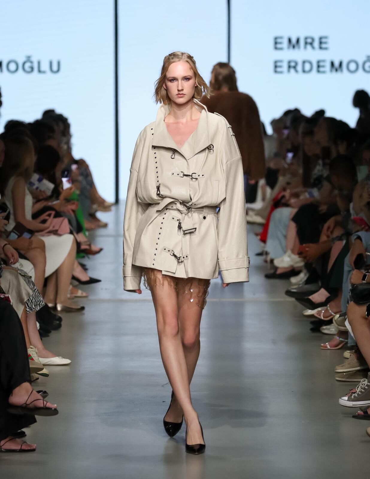 Defile (22)