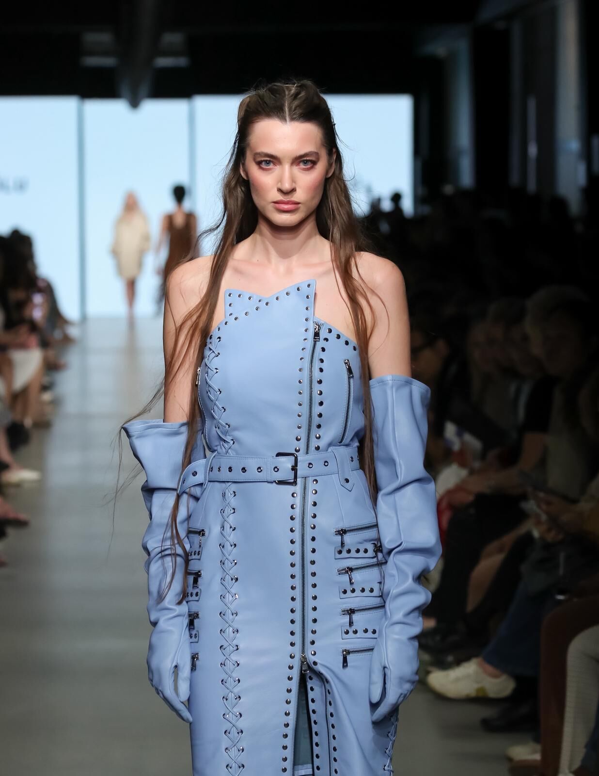 Defile (26)