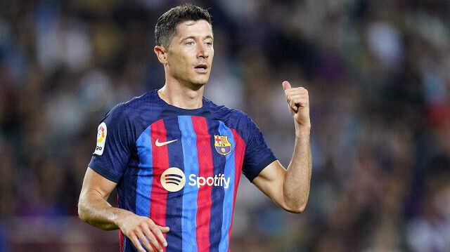 Robert Lewandowski'den Barcelona'ya kötü haber