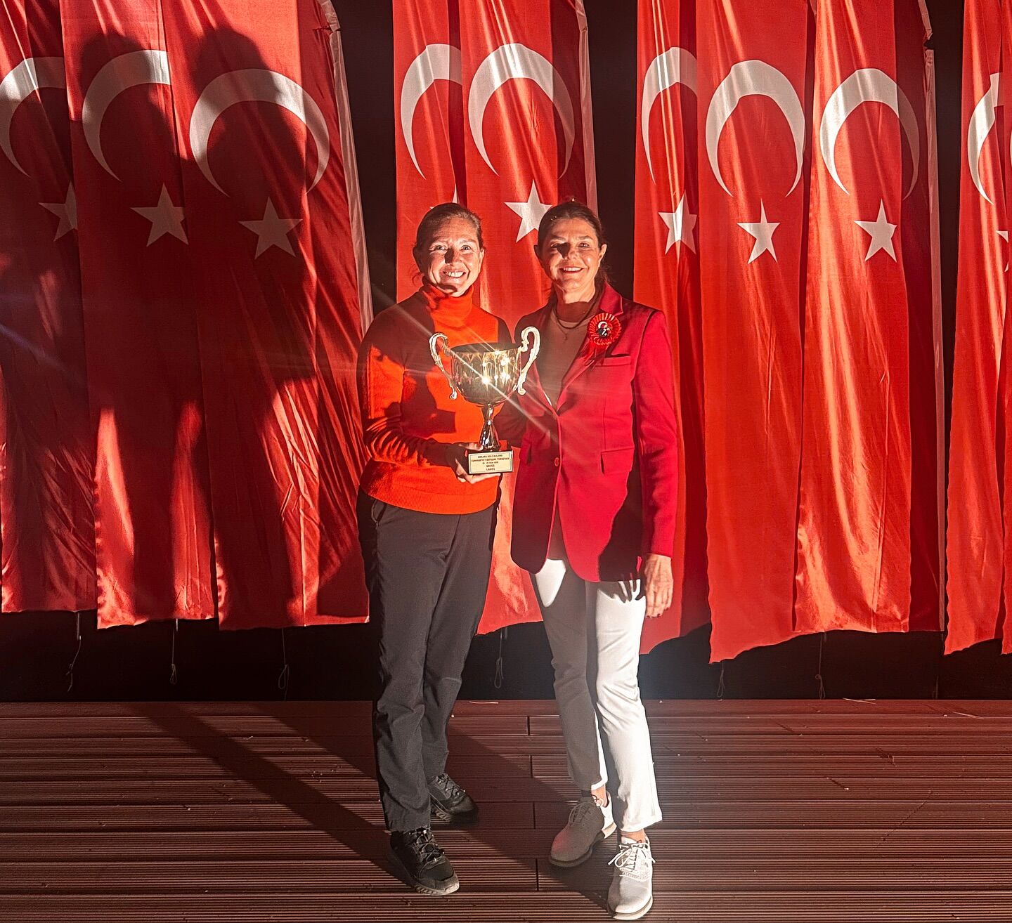Basak Kaya, Agk'nin Cumhuriyet Ku Pası Kadınlar Gross Birincisi.