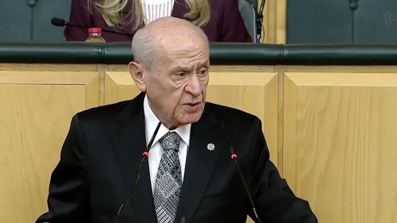 Bahçeli'den Öcalan'a: Beklentim YPG ve SDG'ye silah bırakma çağrısında bulunmasıdır