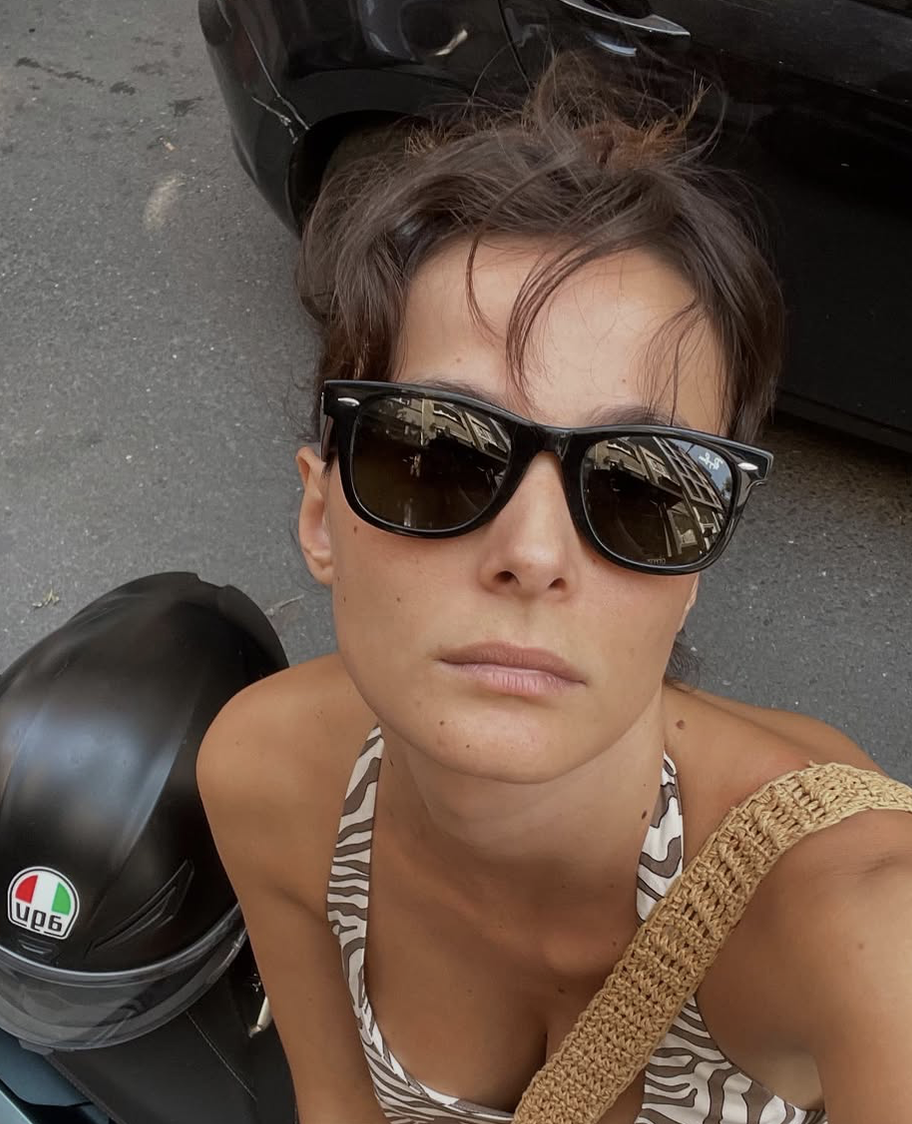 Büşra Develi Kimdir? Kaç Yaşında, Nereli ve Kariyeri Hakkında Bilmeniz Gerekenler