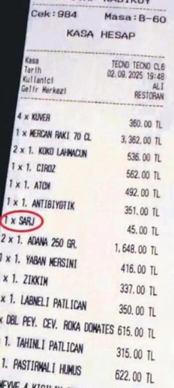 Kadıköy'deki bir restoran adisyonundaki 'şarj ücreti' gündem oldu