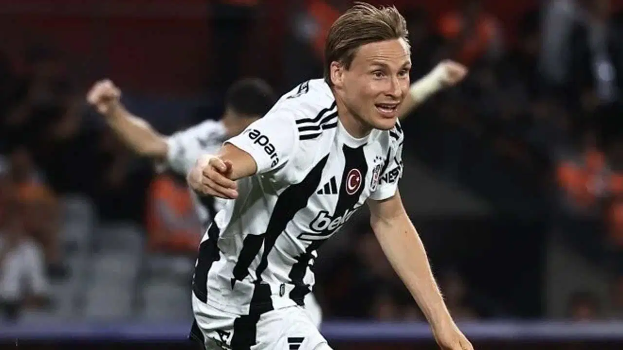 Jonas Svensson1