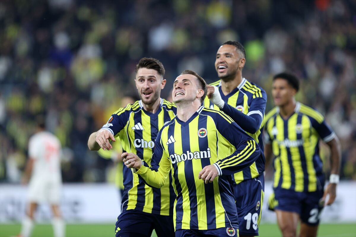 Keremaktürkoğlunice A A 20251002 39292664 39292658 F E N E R B A H C E N I C E