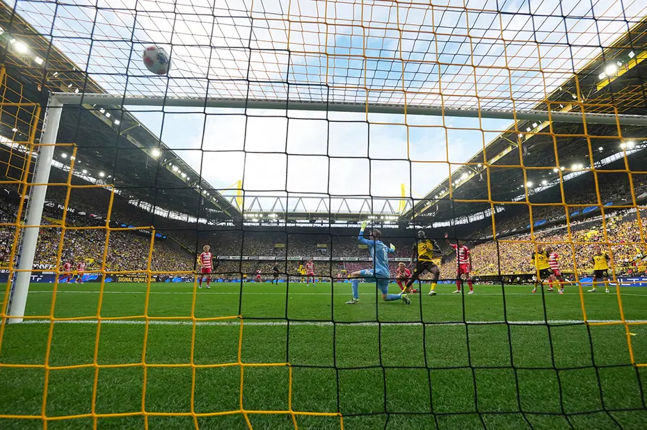 Signal Iduna Park 979522