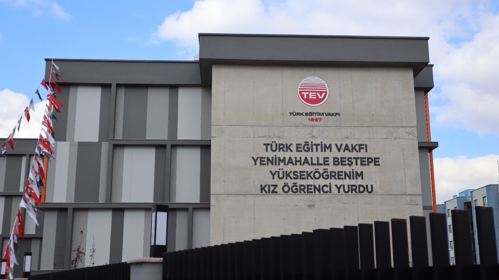 T E V