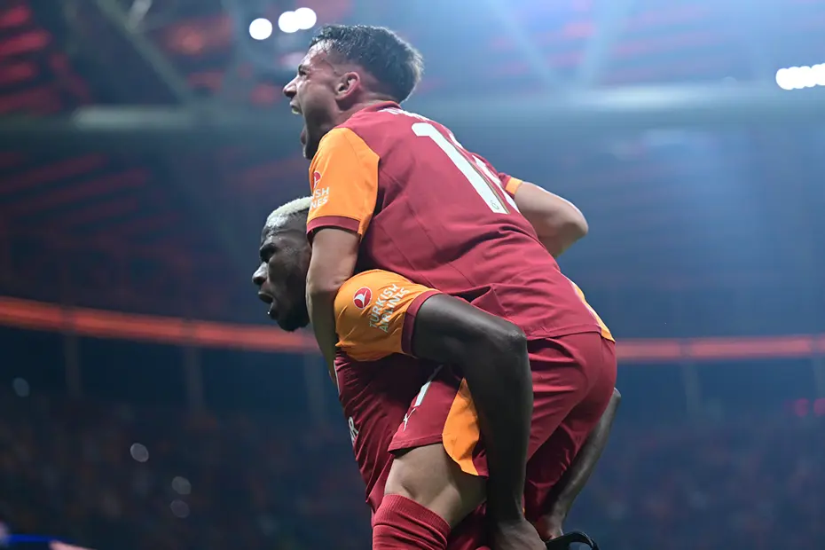 Galatasaray'ın Liverpool zaferini değerlendiren spor yazarları: