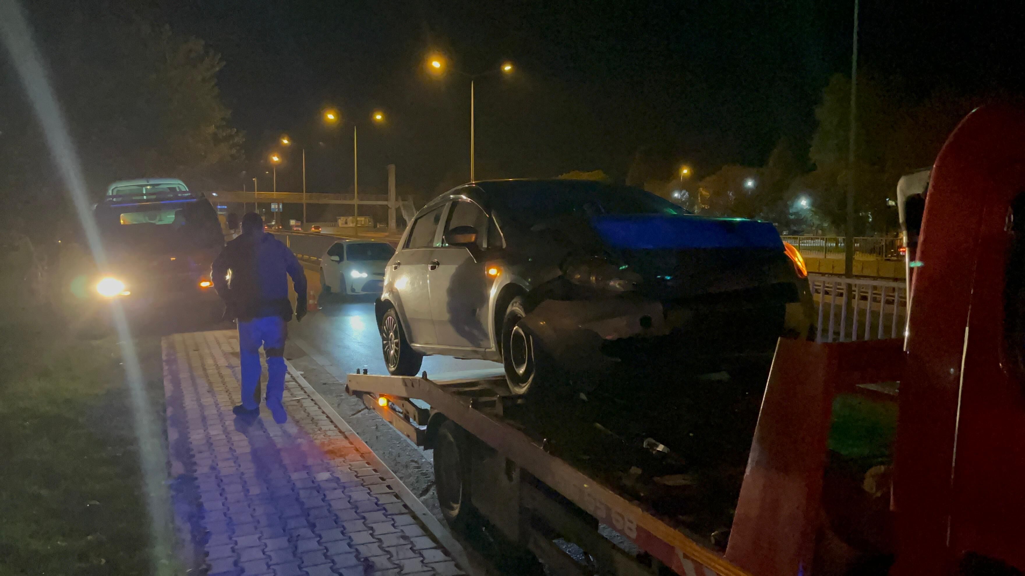 Eskişehir Tepebaşı’nda polis kontrol noktasından kaçan bir sürücü kaza yaptı. Alkollü olduğu belirlenen sürücünün stajyer ehliyeti iptal edildi ve ceza uygulandı.