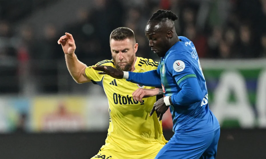 Aa 20251123 39786981 39786974 Caykur Rizespor Fenerbahce 423930 (1)