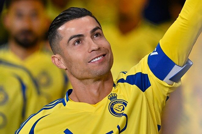 Cristiano Ronaldo futbolu bırakacağı tarihi duyurdu