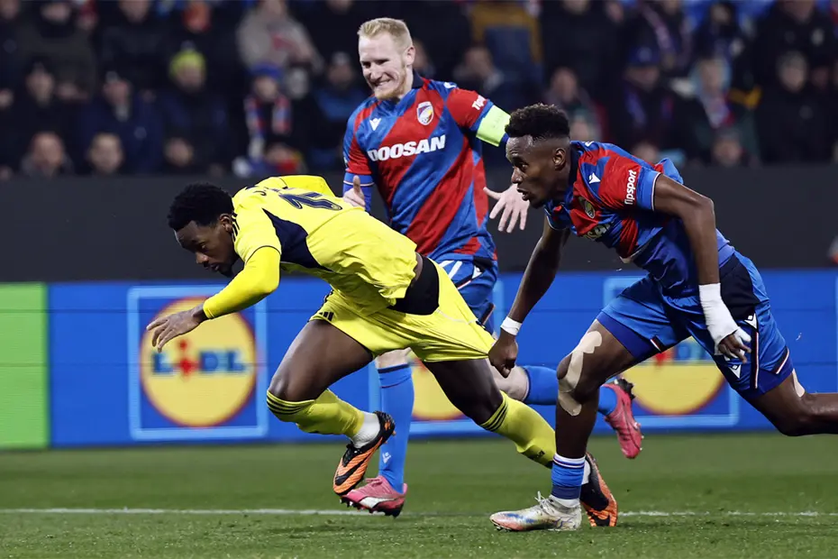 Fenerbahce Plzen Penalti 2 965706