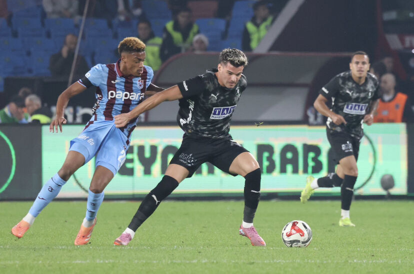 Trabzonspor, evinde Alanyaspor ile 1-1 berabere kaldı