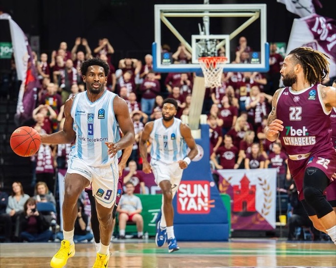 Türk Telekom, Lietkabelis