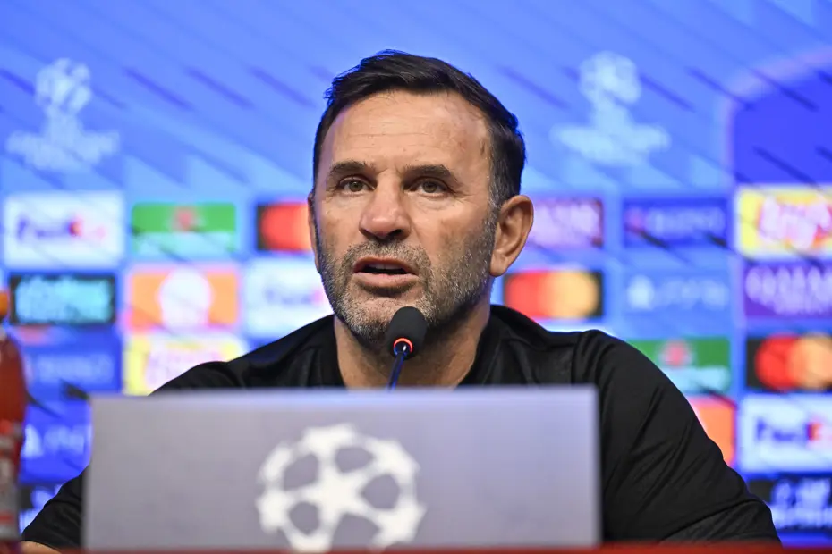 Okan Buruk'tan Fenerbahçe derbisi için sağ beke sürpriz isim