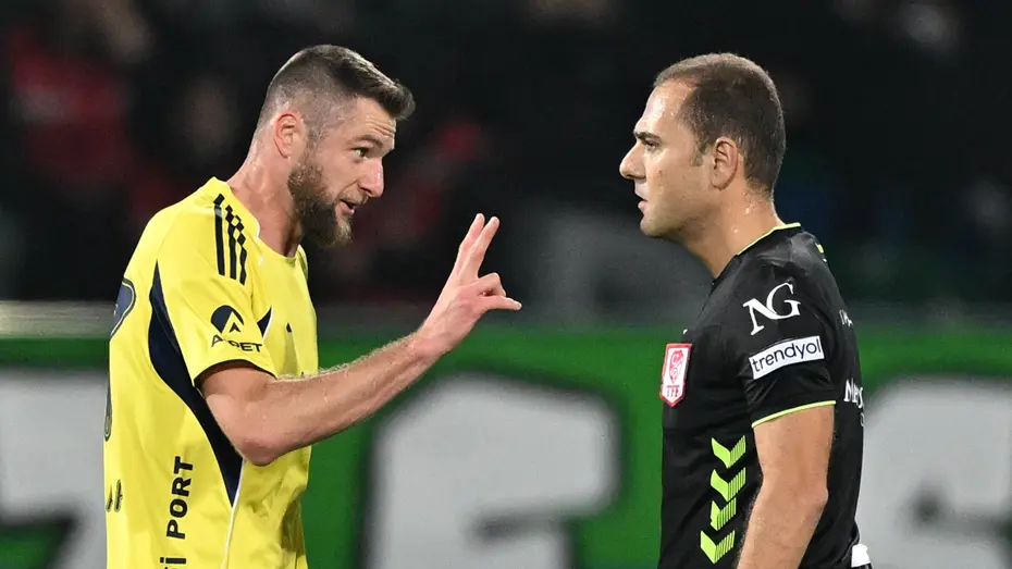 Skriniar Hakem 33 791954