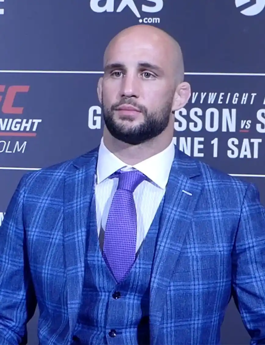 Volkan Oezdemir Kimdir