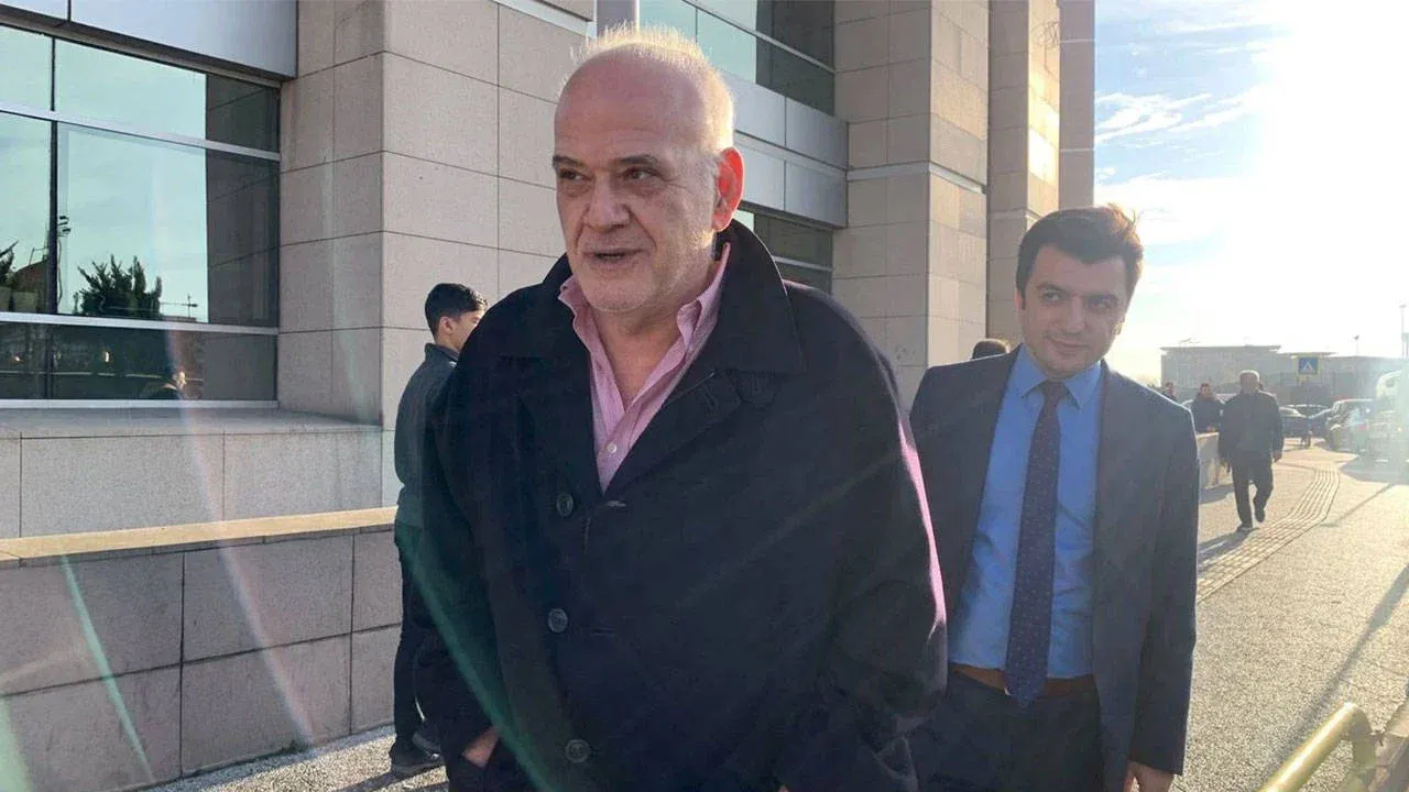 Ahmet Çakar gözaltına alındı
