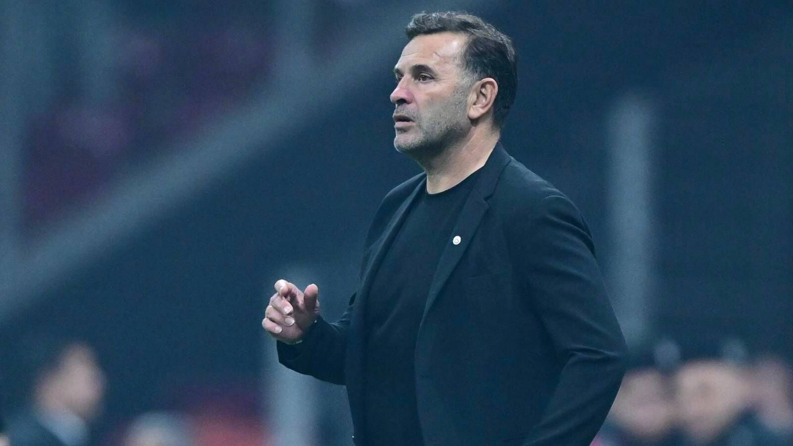Okan Buruk’tan sag bek kararı