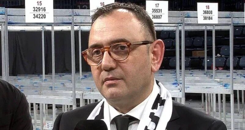 B E Ş İ K T A Ş1
