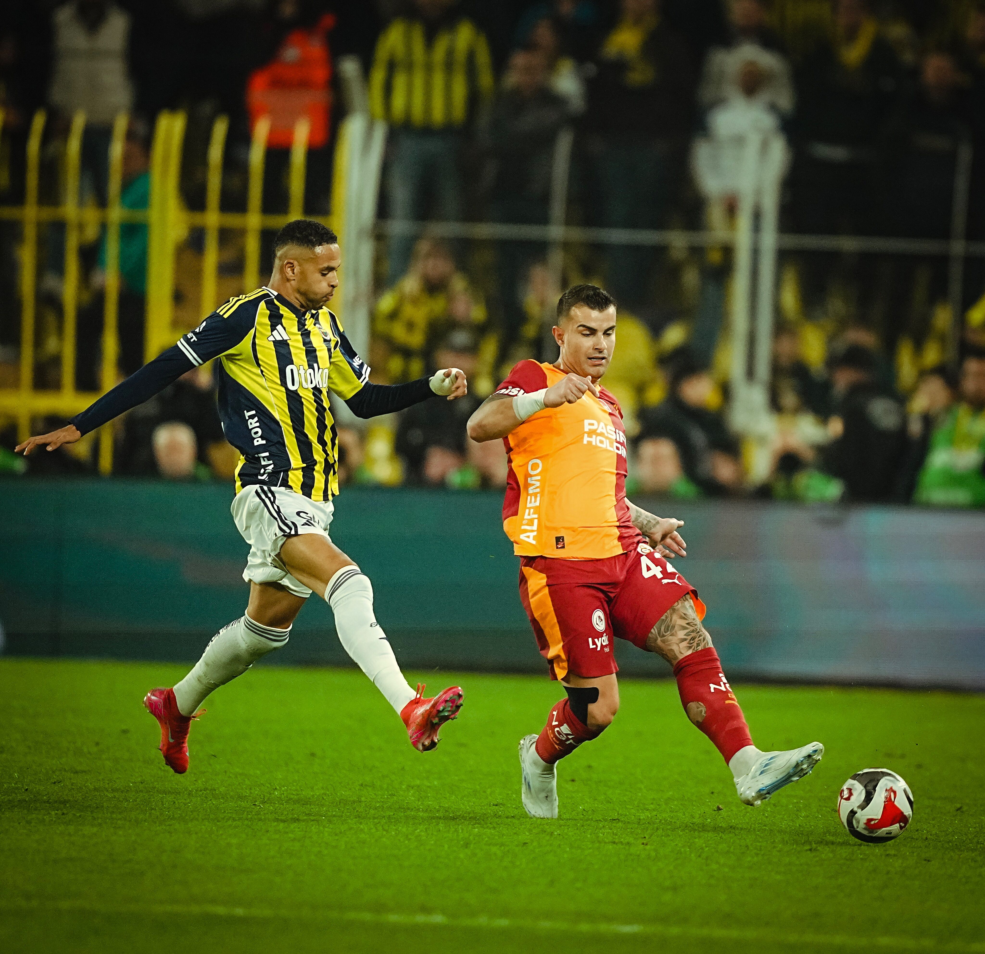 F E N E R B A H C E G A L A T A S A R A Y A B D U L K E R İ M