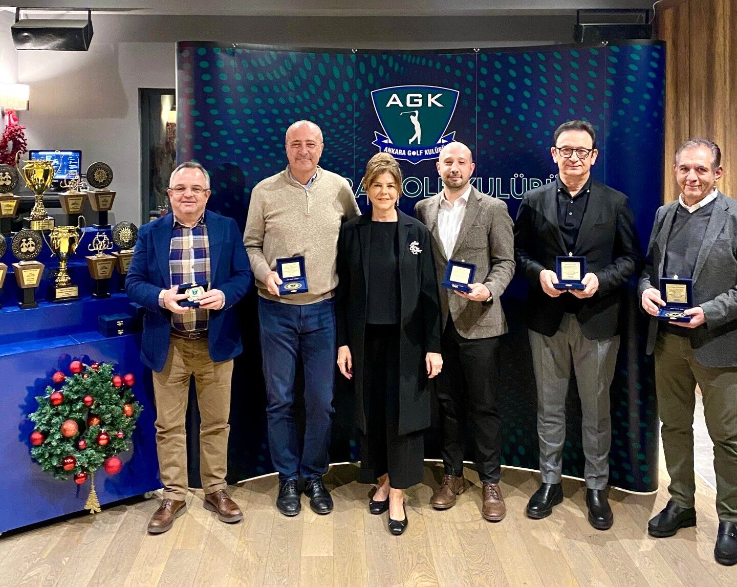 Fatih Erduran, Levent Topal, Gulay Dora, U Fuk Topal,Mehmet Dora, Oktay Senemoğlu.