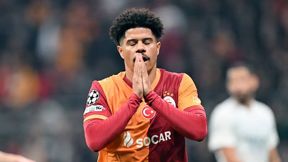 Sarı-kırmızılı formayla hem Süper Lig'de hem de Şampiyonlar Ligi'nde mücadele eden Gabriel Sara için İngiltere basınından çarpıcı bir transfer iddiası geldi. Football Insider'da yer alan habere göre; Premier Lig ekibi Leeds United, Brezilyalı orta saha oy