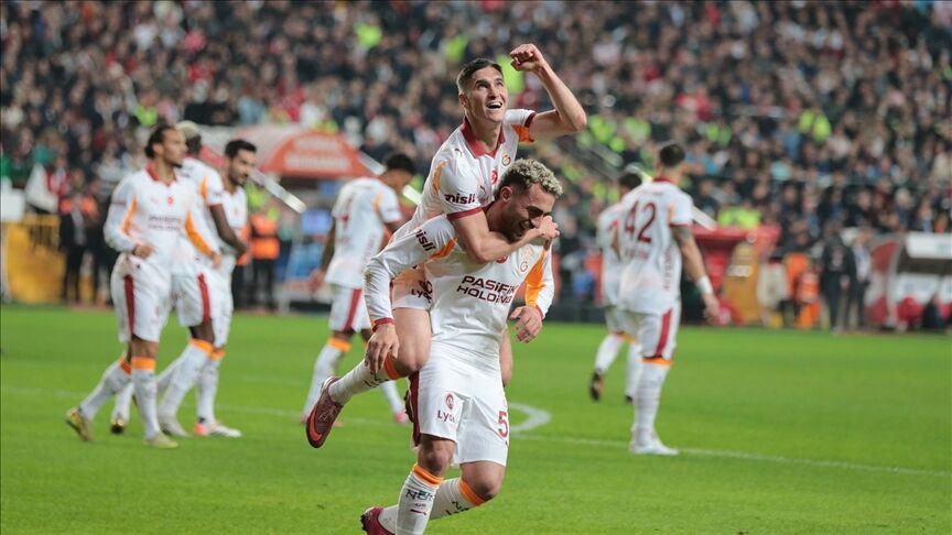 Galatasaray, Antalya Deplasmanında Rahat Kazandı