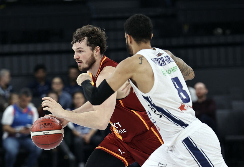 Anadolu Efes, evinde Galatasaray MCT Technic’i 92-84 mağlup etti