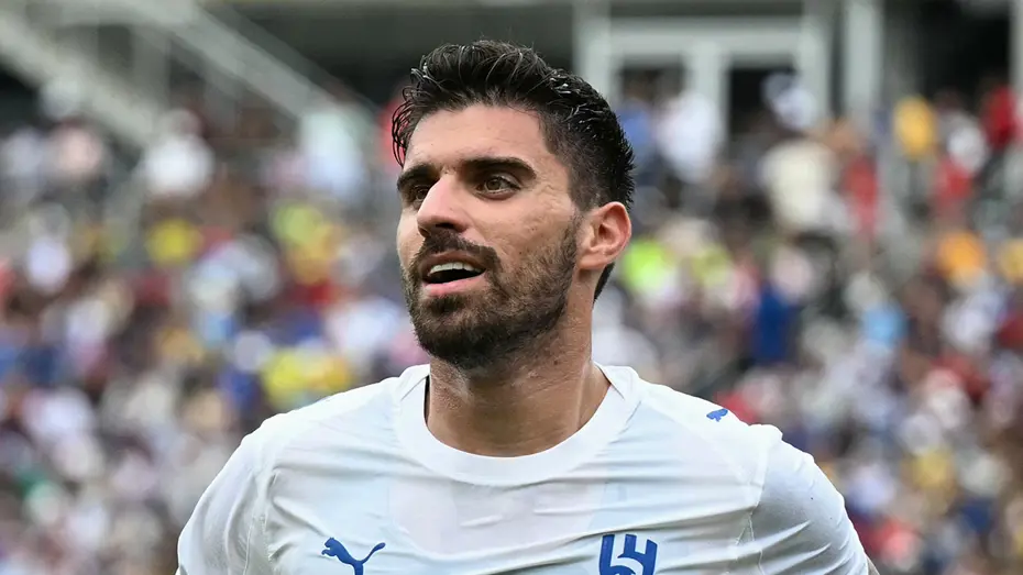 Ruben Neves 3