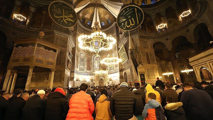 regaip kandili regaip kandili 2025 imsak kaçta sabah ezanı kaçta ankara imsak imsak ankara akşam ezanı akşam ezanı kaçta okunuyor istanbul akşam ezanı akşam ezanı istanbul akşam ezanı saat kaçta okunuyor ankara namaz vakitleri akşam ezanı ankara  camii  e
