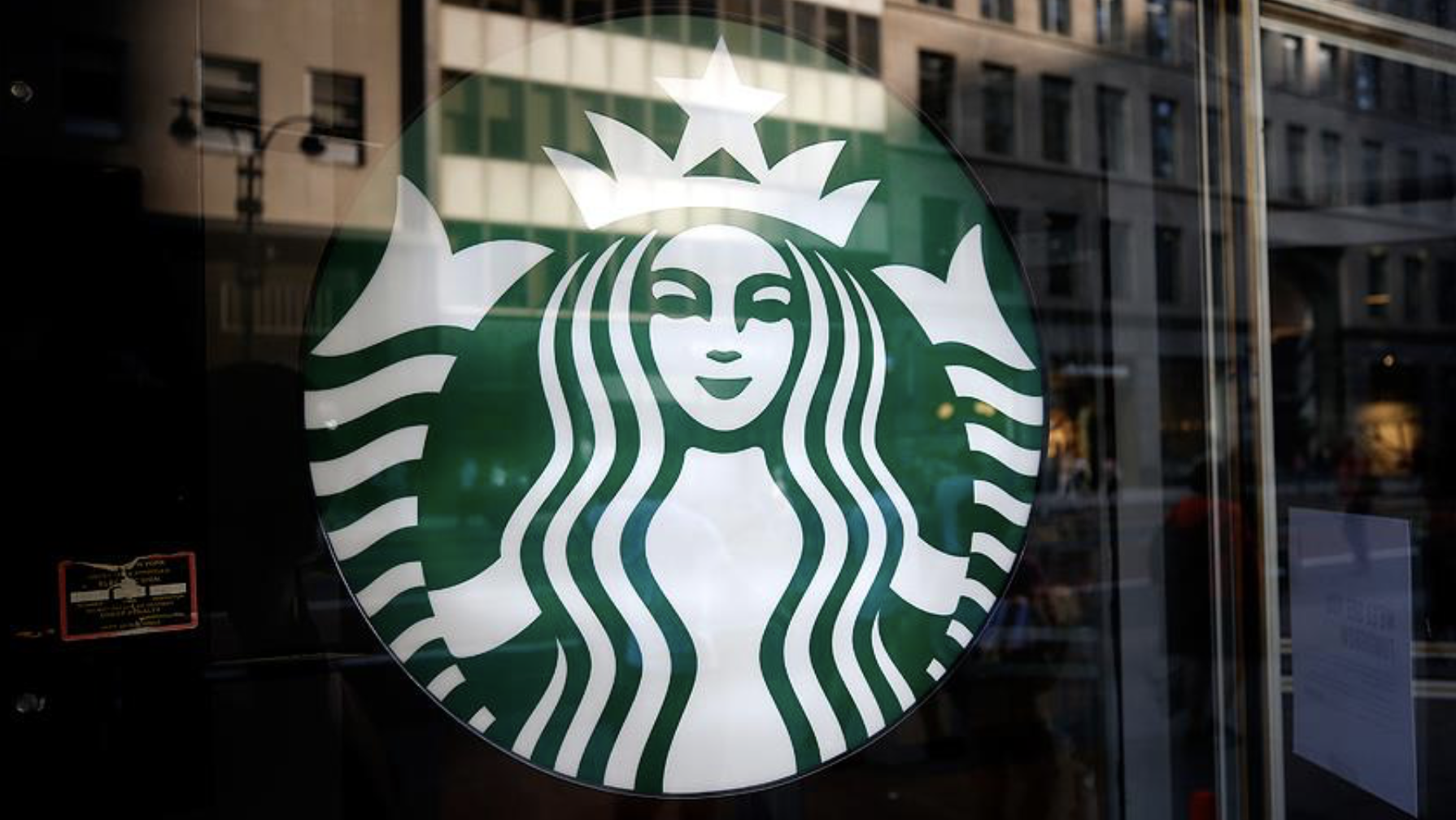 Starbucks Türkiye’de Fiyatları Güncelledi: 2026 Zamlı Kahve Fiyat Listesi Açıklandı