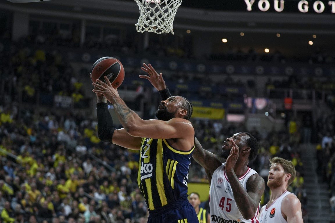 Fenerbahçe Beko, sahasında Olympiacos