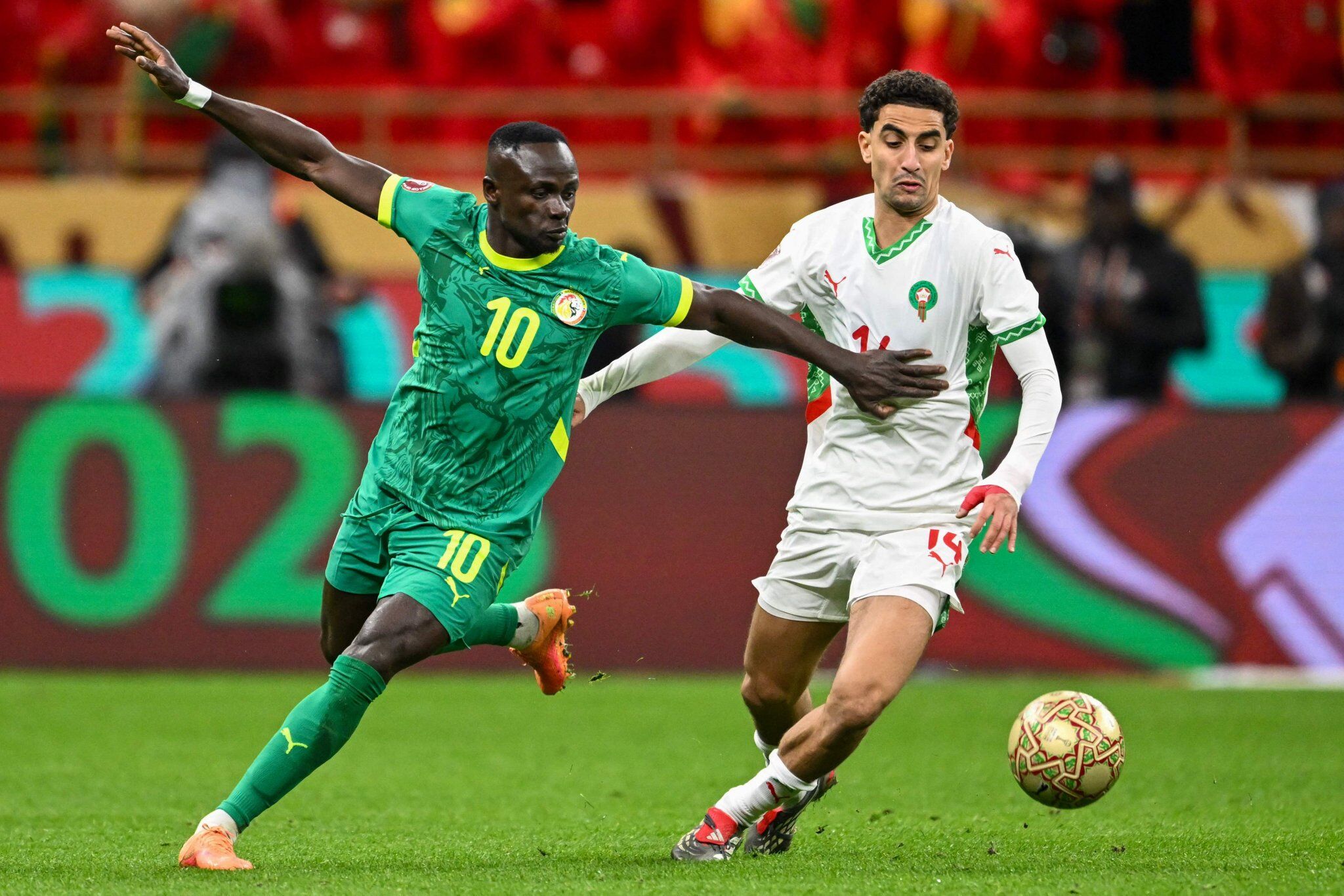 Afrika Futbol Konfederasyonu’ndan finalde sahayı terk eden Senegal’e kınama