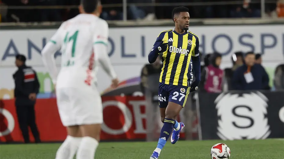 Alanyaspor - Fenerbahçe maçının tartışmalı pozisyonlarına Trio ekibi ne dedi?