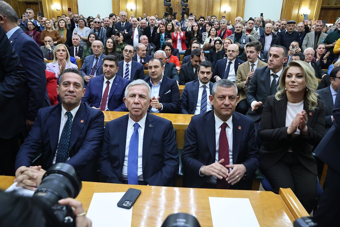 Özel, Özarslan'ın istifa sürecini anlattı