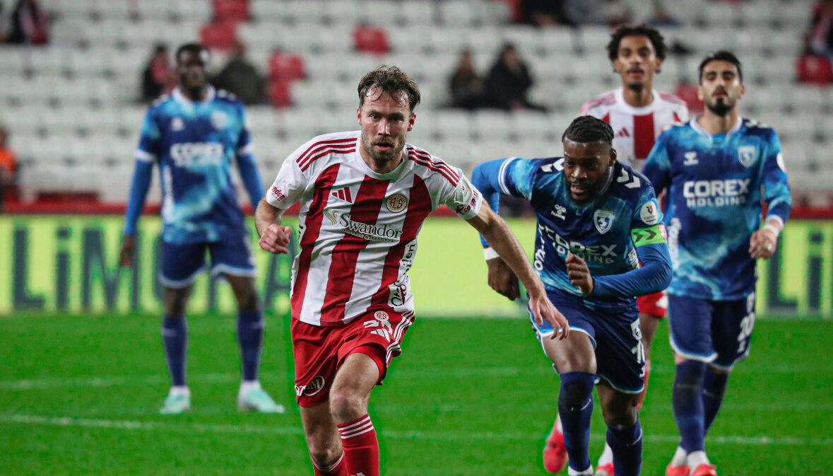 Antalyaspor, sahasında Samsunspor’u 3-1 yendi