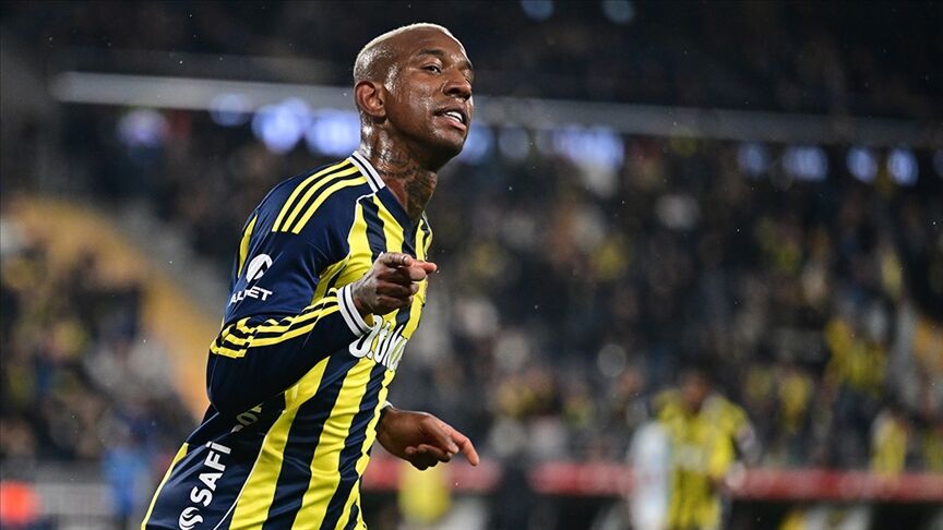 Sözleşmesi yenilendi: Fenerbahçe'den Talisca için rekor ücret