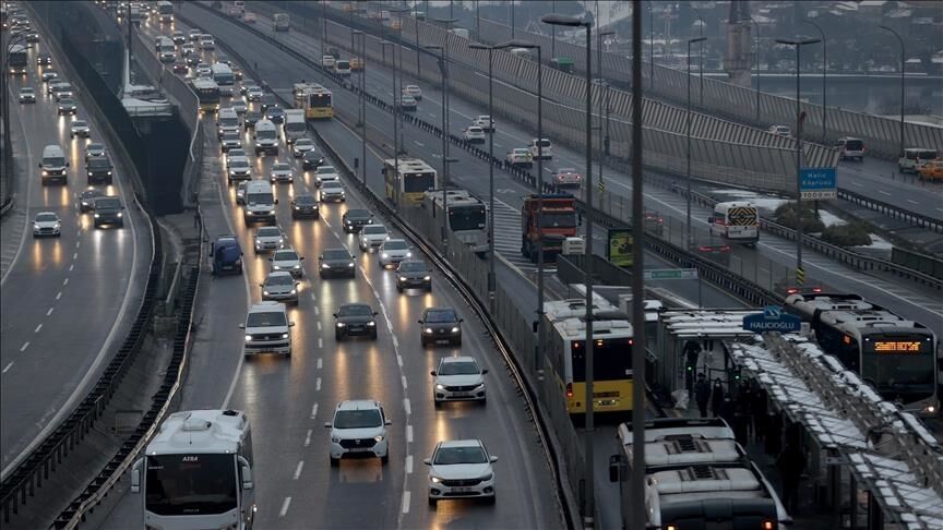 Trafikte cezalar katlandı: Kural ihlallerine ilişkin yeni karar Meclis'ten geçti