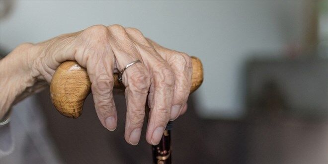 'Yaşlılık ve bakıma muhtaçlık sigortası' yolda: Devlet destekli yeni model için hazırlık sürüyor