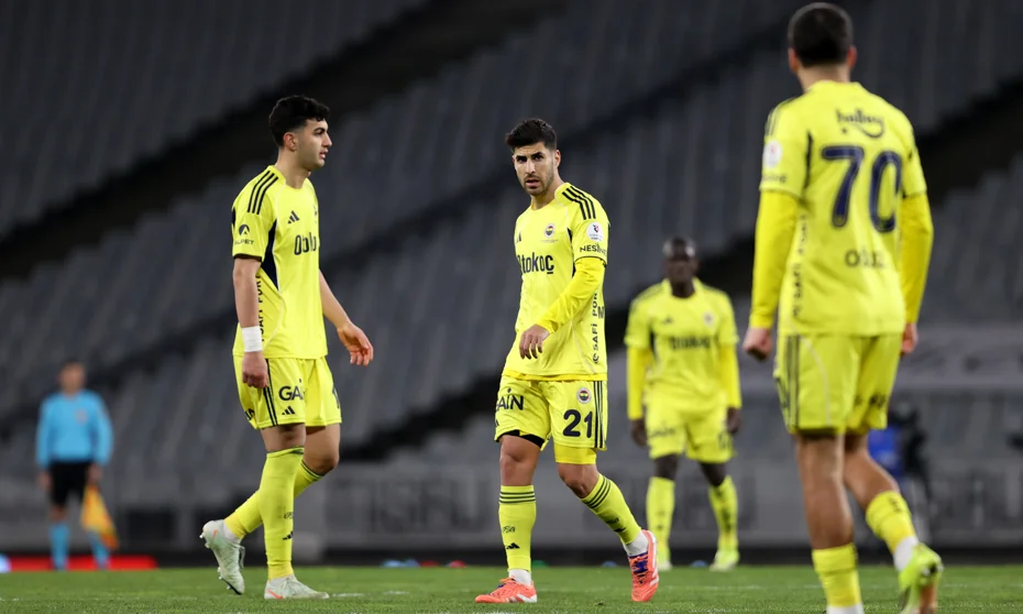 Karagümrük maçı sonrası Fenerbahçeli oyuncular ve ailelerine tehdit mesajları yağdı-2-(copy)