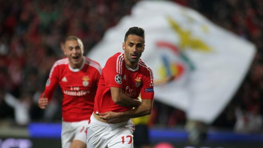 UEFA'dan Benfica'ya ceza yağmuru