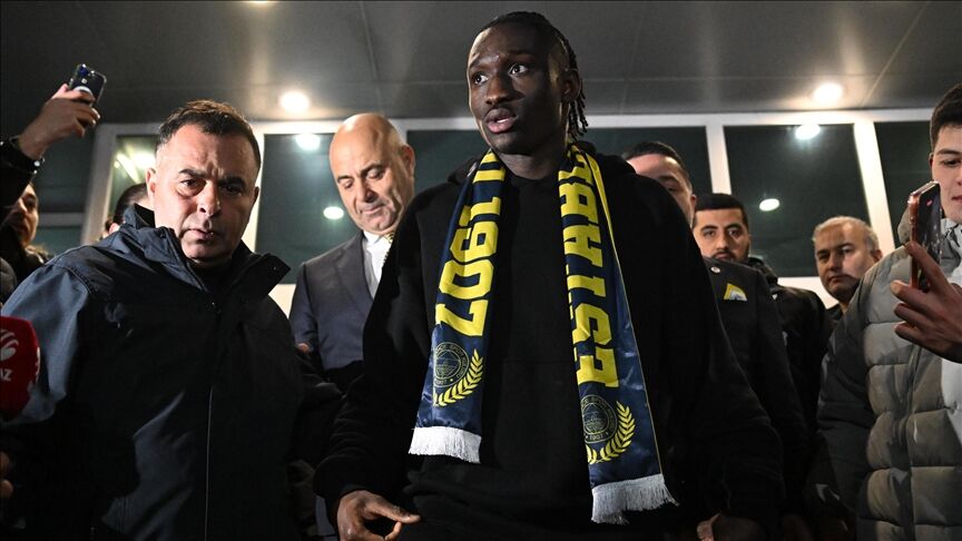 Fenerbahçe’nin Genç Yıldızı Cherif Için Milli Takım Pürüzü