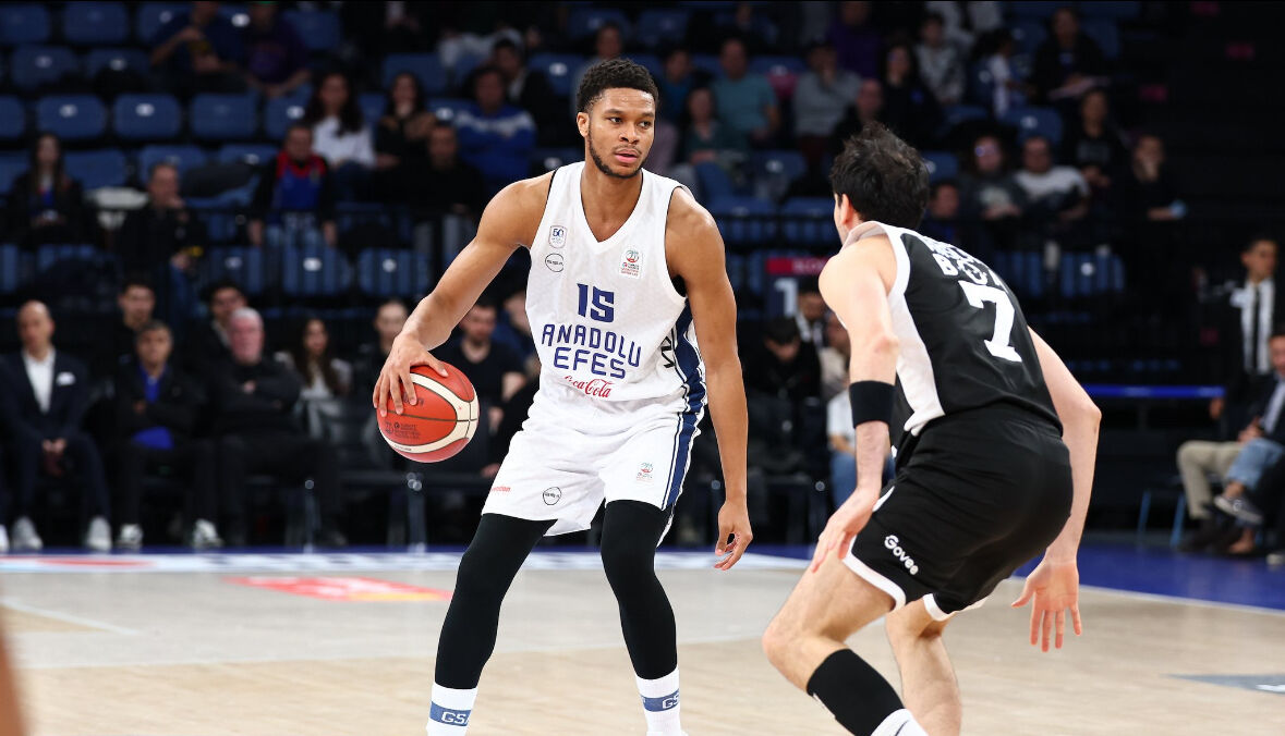 Anadolu Efes, Beşiktaş GAİN’i 89-80 mağlup etti