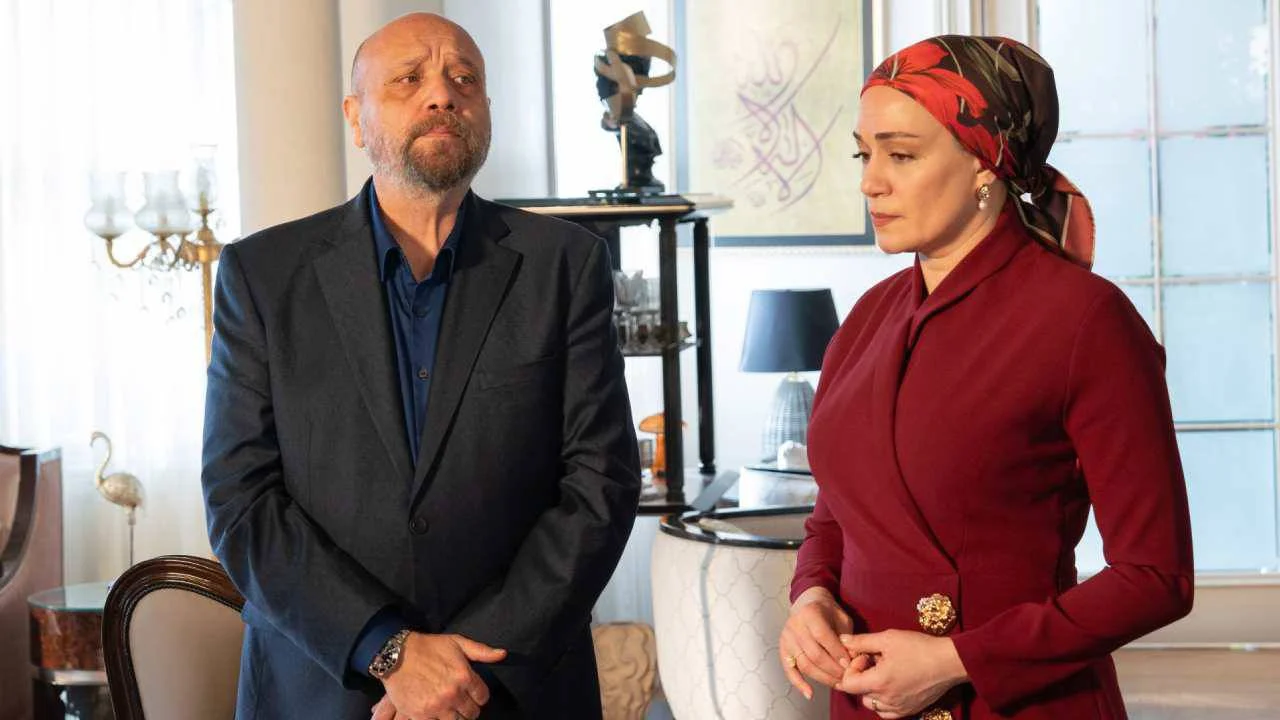 Kızılcık Şerbeti yayın arası verdi: Yeni tarih belli oldu-2