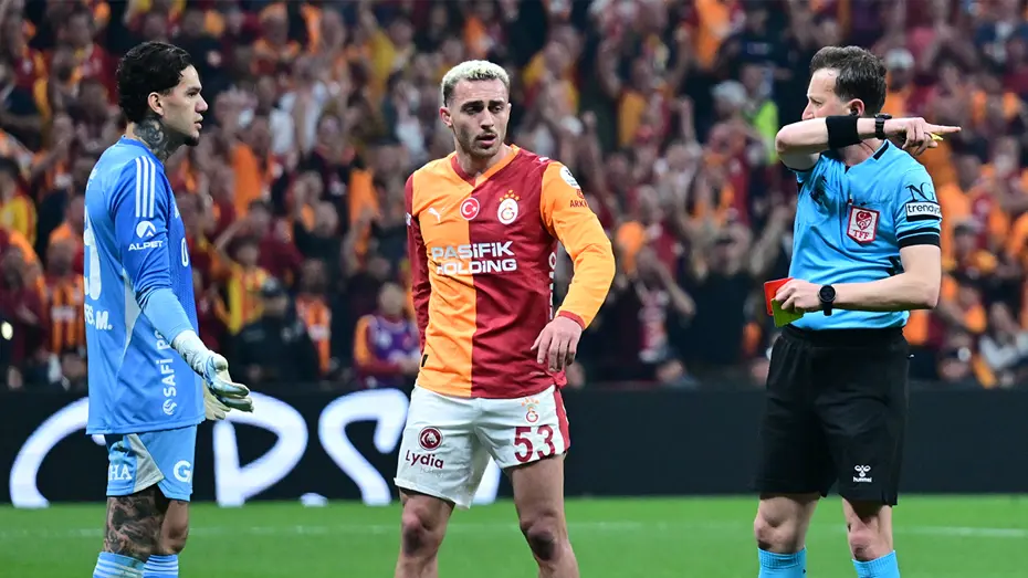 Galatasaray-Fenerbahçe maçını değerlendiren spor yazarları:
