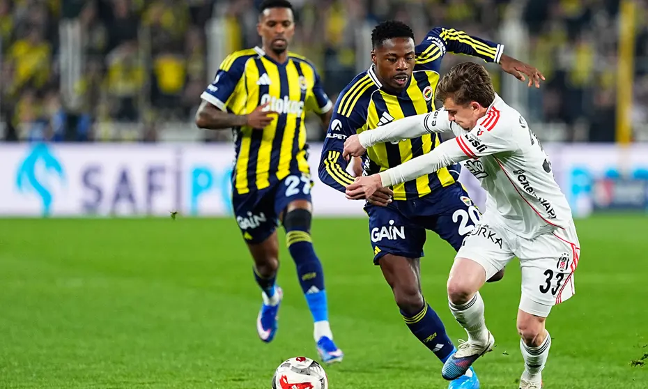 Fenerbahce Besiktas 153517-(copy)