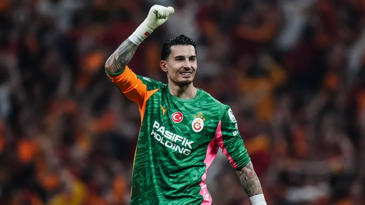 Derbi sonrası Uğurcan Çakır’dan net mesaj: 